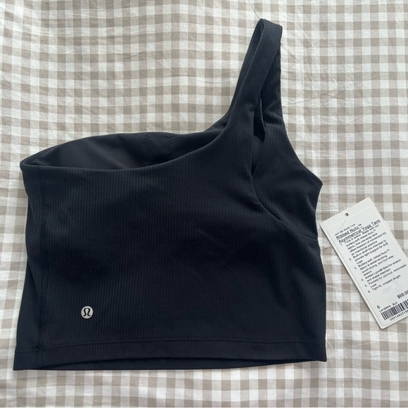 ‼️SOLD‼️ Lululemon Align Tank - Picture 2 of 2
